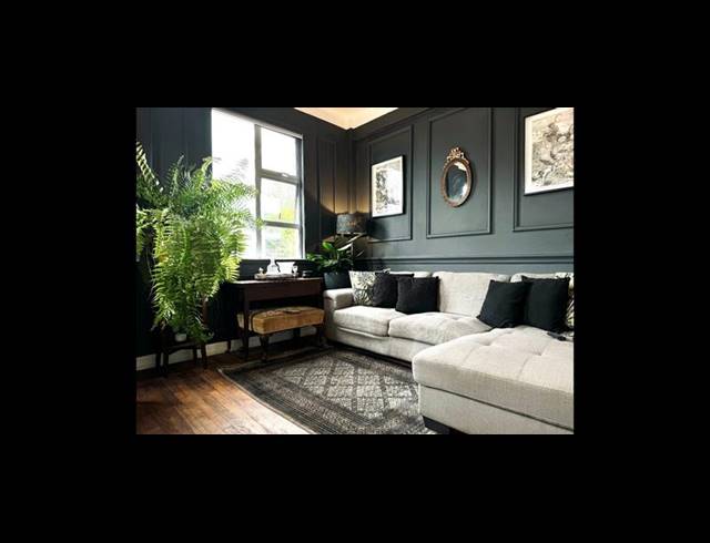 1 BEDROOM PROPERTY TO RENT IN SEA POINT